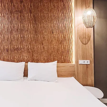 Mykonos - Maestro Apartment Odesa