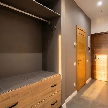 Mykonos - Maestro Apartment Odesa